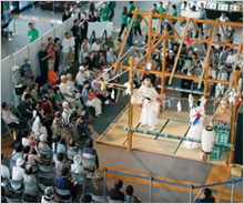福岡県、大分県との連携により九州国立博物館において「東九州神楽人の祭展」を開催しました。